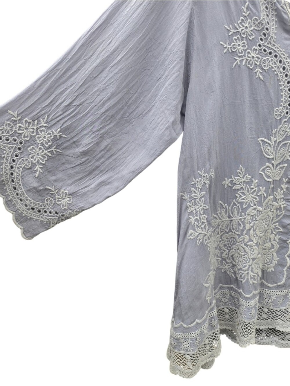 Johnny Was Grey Embroidered Eyelet Tunic Top Blouse Size S Boho - Picture 5 of 7